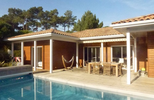 L'Herbe Villa | Wooden villa with swimming pool, Cap Ferret, 8 people