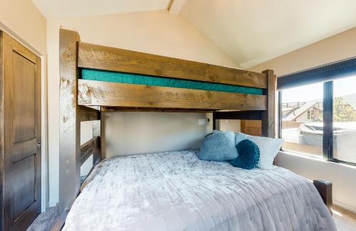 Frisco House | Woodhaven Hideaway