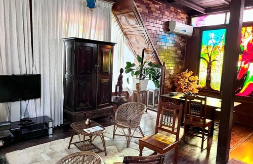 Nedumbassery Bed & Breakfast | Woodhouse BnB near Cochin Airport