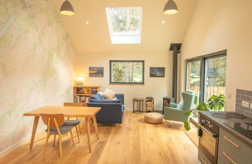 Nethy Bridge Cabin | Woodland Cabin in the Cairngorms National Park, Scottish Highlands