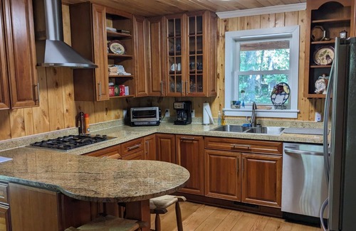 Fishers Hill Cabin | Woodland Cabin Retreat