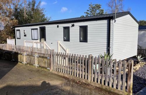 St Leonards-On-Sea House | Woodland Delight - central to historic landmarks in the 1066 area