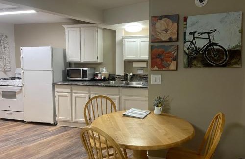 Salida Hotel | Woodland Motel