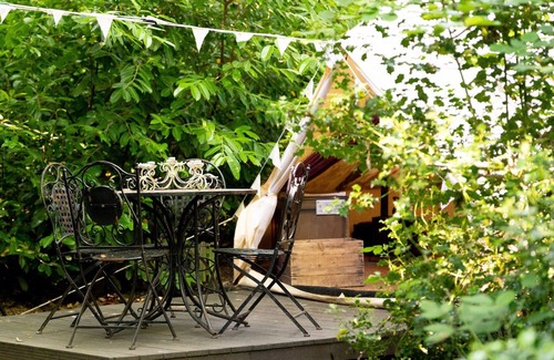Penwood Ski Chalet | Woodland Pod near Highclere Castle