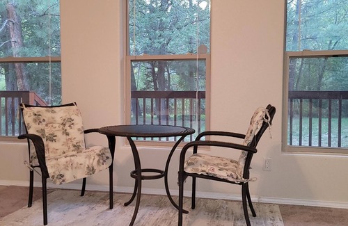 Ruidoso Apartment | Woodland river location with all the nature, none of the stress!