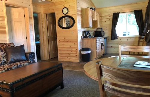 Talkeetna Cabin | Woodland View Backwoods Cabin