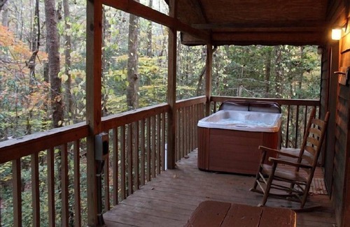 Sautee Nacoochee Cabin | Woodland Waltz - 3rd Night Free! See Details Below