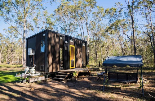 Howard House | Woodlands by Tiny Away