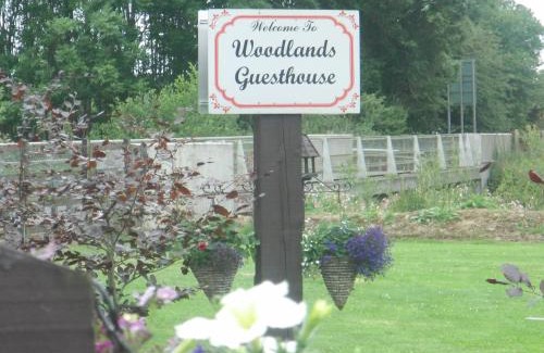 Farranfore Bed & Breakfast | Woodlands House