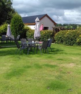Farranfore Bed & Breakfast | Woodlands House
