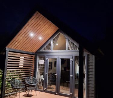 Lathum Ski Chalet | Woodlonge Tinyhouse