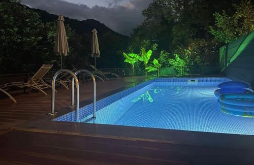 Khelvachauri Hotel | Woodpecker Georgia