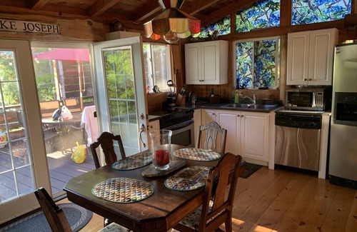 Muskoka Lakes Cottage | Woodroffe Bay Lake Joseph Get Away Cottage , Muskoka