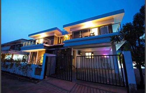 Lonavala Villa | Woods by Mizzle Exotica Premium Villas