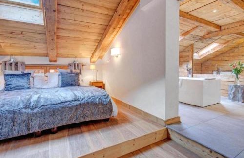 Dolonne Apartment | Woods House