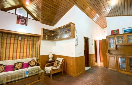 Nainital Apartment | Woods Luxury Homestay