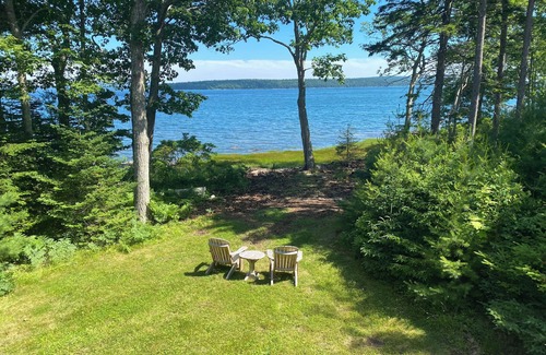 Blue Hill House | WOODS POINT - ON BLUE HILL BAY - BEAUTIFUL VIEWS