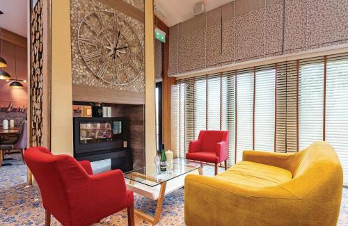 Ryde Resort | Woodside Bay Lodge Retreat