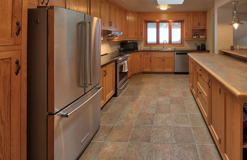 Grand Bend Cottage | Woodside Cottage- Luxury In Southcott Pines, Grand Bend!
