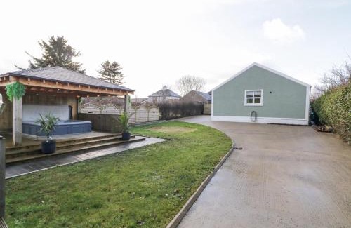 Coleraine House | Woodside Guest House