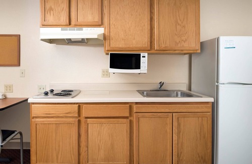 Clarksville Hotel | WoodSpring Suites Clarksville Ft Campbell