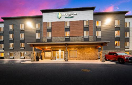 East Lansing Hotel | WoodSpring Suites East Lansing - University Area