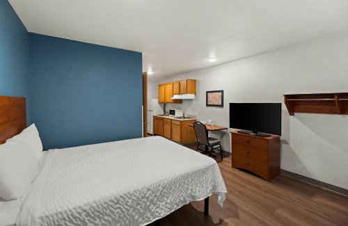 Biggs Field Hotel | WoodSpring Suites El Paso