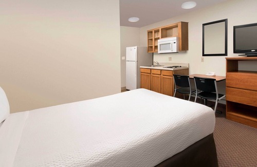 Junction City Hotel | WoodSpring Suites Junction City