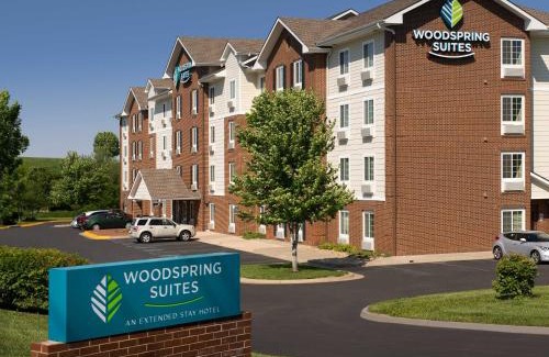 Overland Park Hotel | WoodSpring Suites Kansas City Lenexa