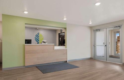 Deer Valley Hotel | WoodSpring Suites Phoenix-Deer Valley
