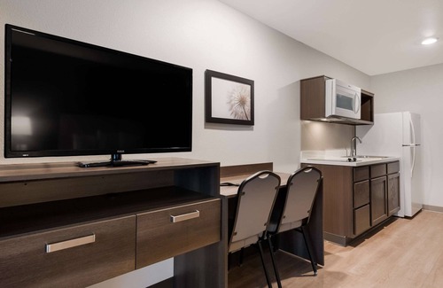 Deer Valley Hotel | WoodSpring Suites Phoenix-Deer Valley