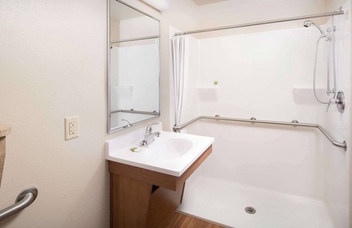 Northeast Raleigh Hotel | WoodSpring Suites Raleigh Northeast Wake Forest