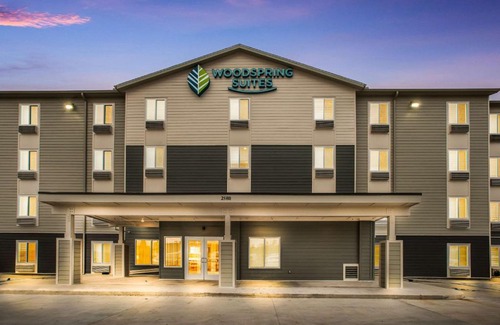 Sulphur Hotel | WoodSpring Suites Sulphur - Lake Charles