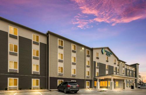 Sulphur Hotel | WoodSpring Suites Sulphur - Lake Charles