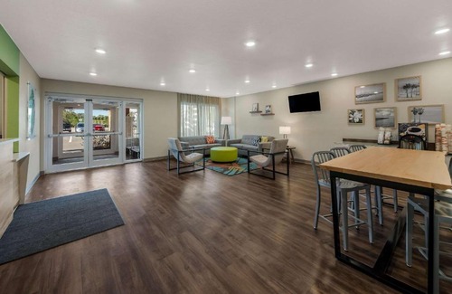 Wesley Chapel Hotel | WoodSpring Suites Wesley Chapel-Tampa