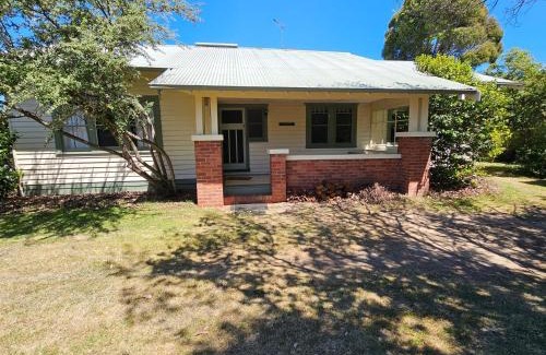 Capel Sound House | Woodthorpe at the Beach - 150m to the beach!