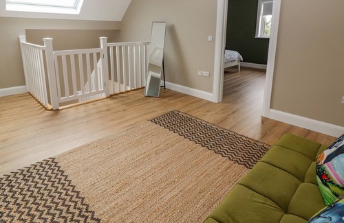 Cooraclare Apartment | WOODVIEW APARTMENT, family friendly in Cooraclare, County Clare
