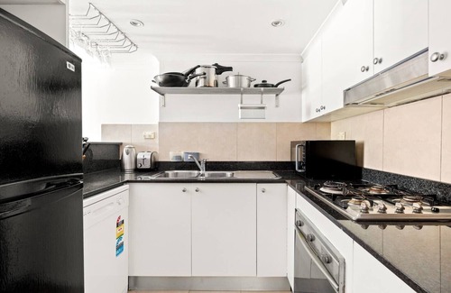 Woolloomooloo Apartment | Woolloomooloo Wonder A Sydney Work Play Hideout