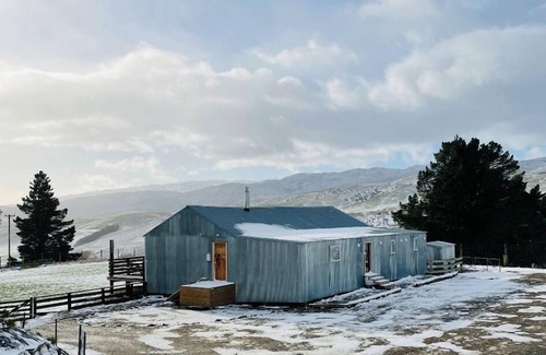 Lowburn House | Woolshed converted into 4 bedroom accommodation.