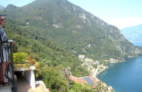 Menaggio Apartment | WOON-BELVEDERE APARTMENT Penthouse Menaggio. Shared Pool & Panoramic Lake Views