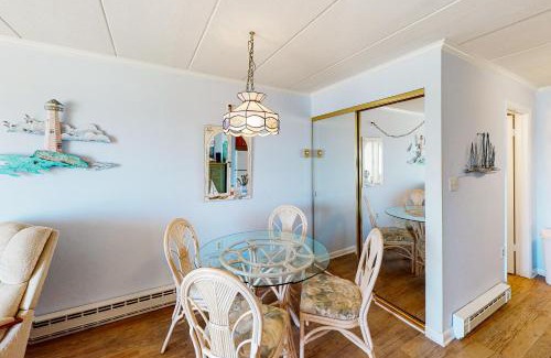 Midtown Ocean City Apartment | Worcester House 303