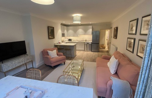 Clifton Apartment | Worcester Suite - luxury 2 bedroom apartment