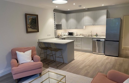 Clifton Apartment | Worcester Suite - luxury 2 bedroom apartment