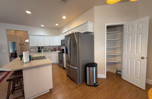 Salt Springs House | Work and Pet Friendly Ocala Forest Lakefront Retreat