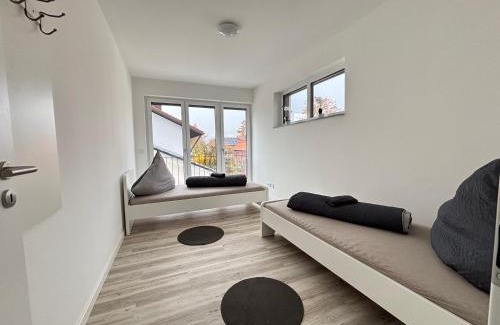 Munchen District Apartment | Work and Sleep at Imperium