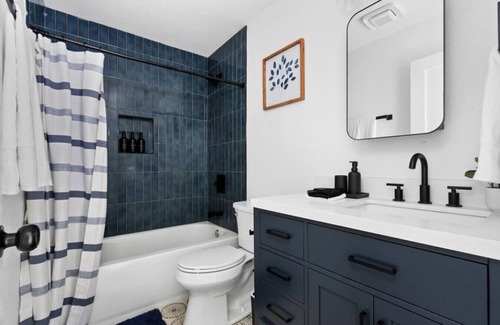 South Lamar Apartment | Work & Play Condo -Soco/Downtown