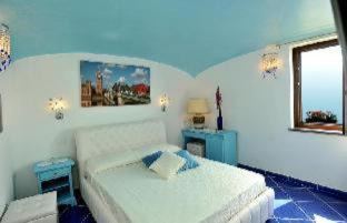 Pogerola Bed & Breakfast | World Center