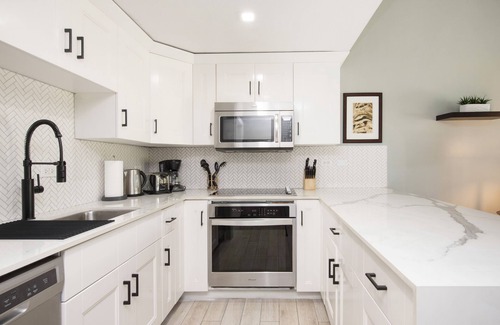 Seven Mile Beach Condo | World Famous Seven Mile Beach "Location, Cayman Islands" Welcome to Paradise.