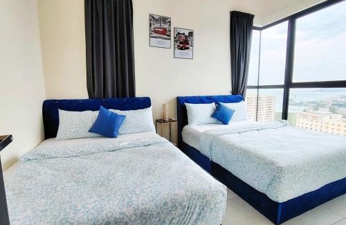 George Town Apartment | world premium apartment 3BR pool sea view netflix 14pax a27