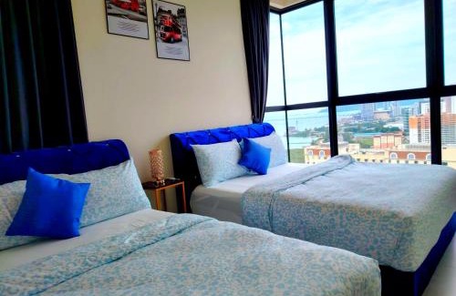 George Town Apartment | world premium apartment 3BR pool sea view netflix 14pax a27
